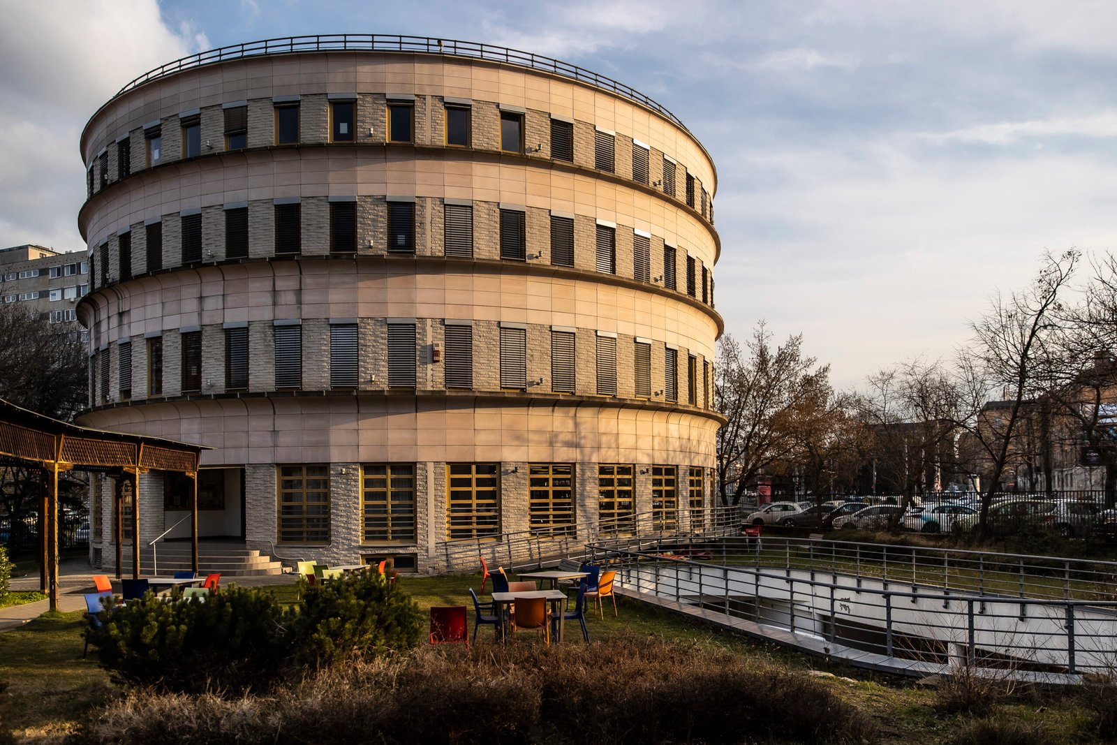 METU-NagyLajos_CZ_9148 (1) METU-NagyLajos_CZ_9148 (1)